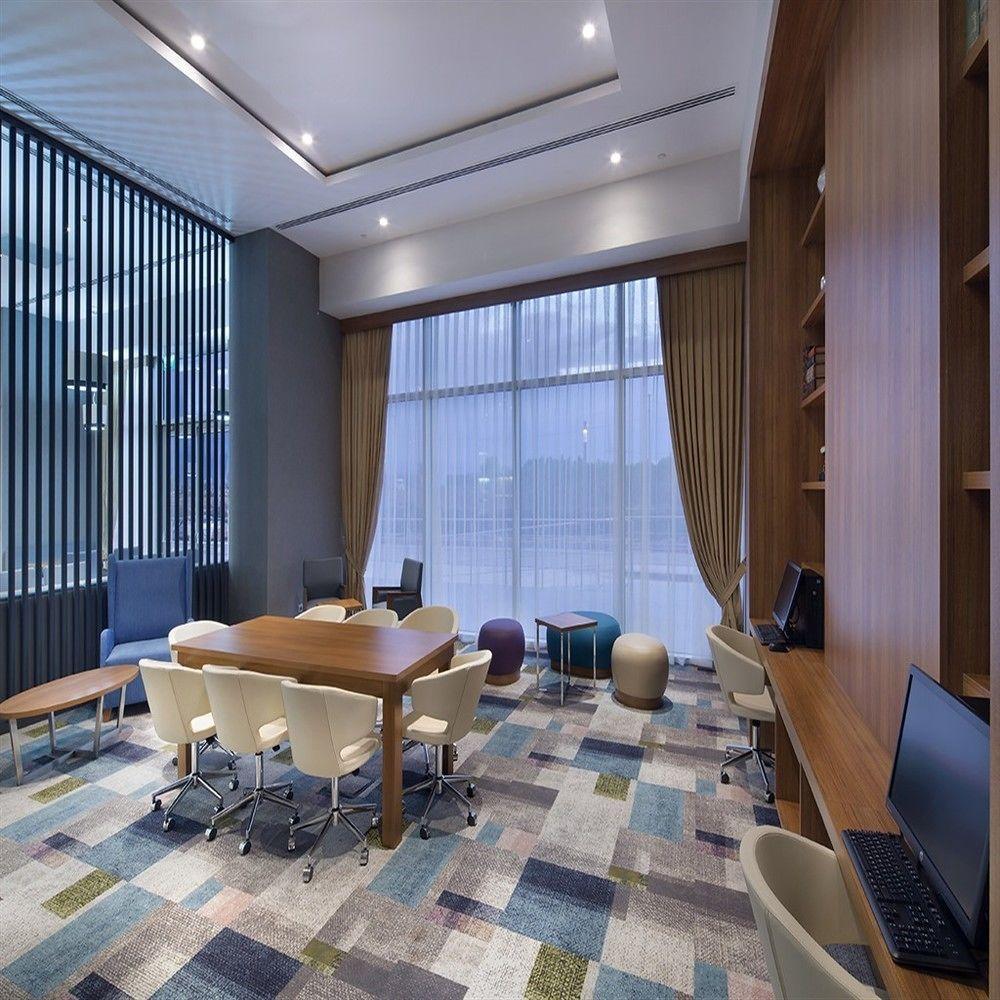 Отель Hampton By Hilton Kocaeli Symbol Экстерьер фото