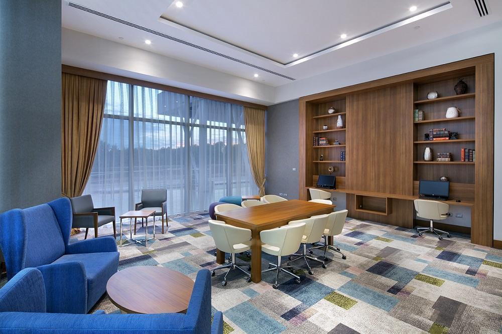 Отель Hampton By Hilton Kocaeli Symbol Экстерьер фото
